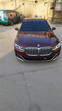 بي ام دبليو الفئة 7